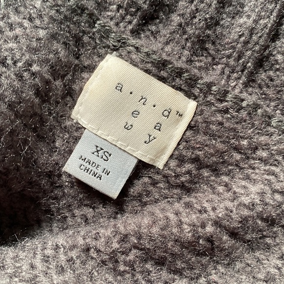 Cardigan - Picture 2 of 2